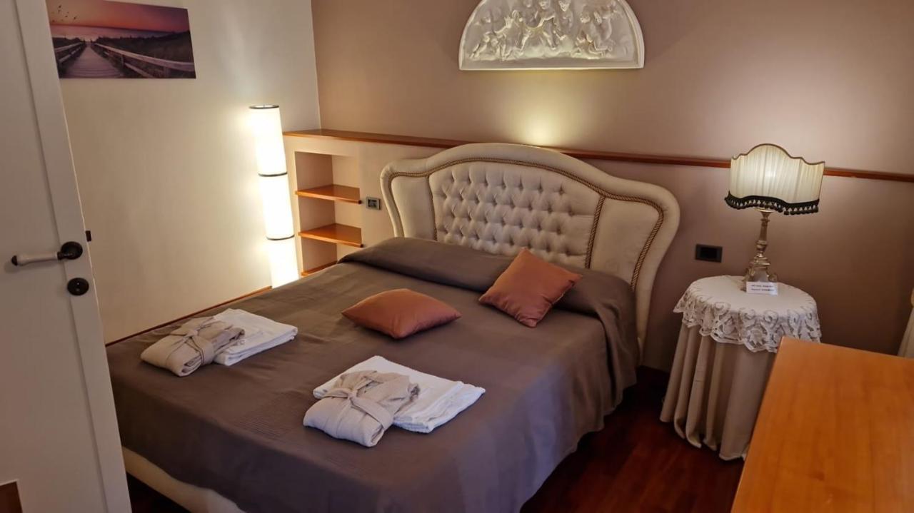 Apartamento Ercole Luxury Flat Sessa Aurunca Exterior foto